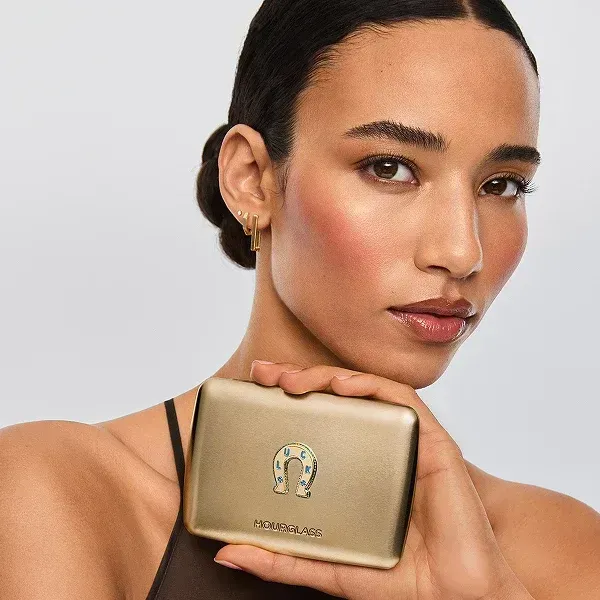 Hourglass Ambient Lighting Edit Unlocked LUCK Holiday 2026